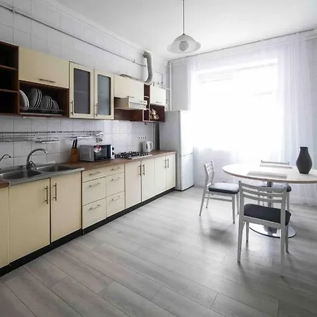 Apartments Chornovola,Lwów Zewnętrze zdjęcie